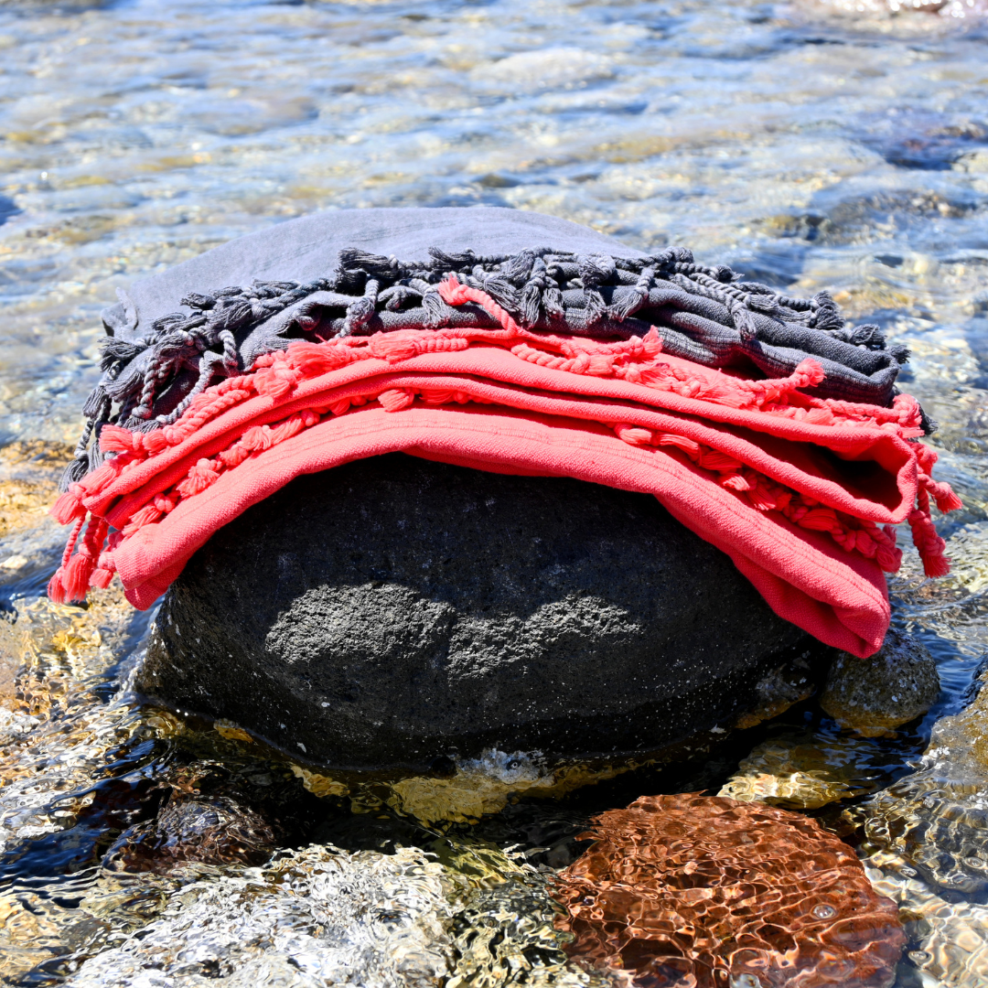 Stonewashed Hammam Towel | Fouta | Coral | Trimita