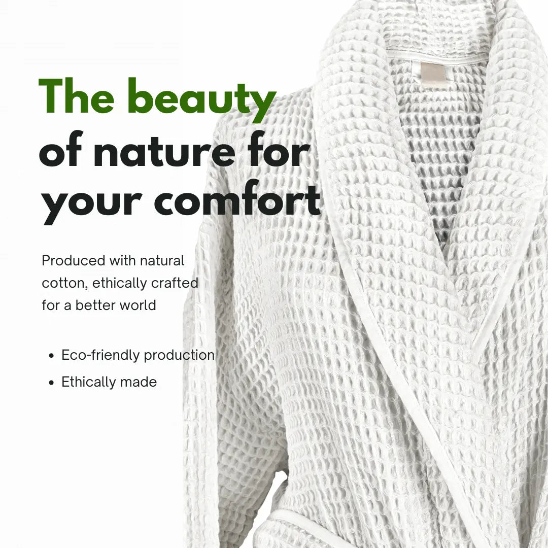 Peignoir Trimita en coton gaufré crème, tissu résistant et élégant.