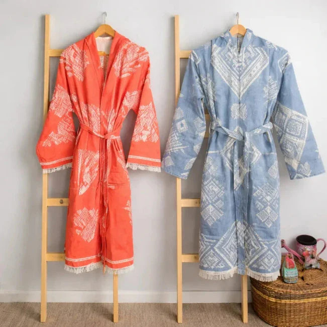Luxury Bathrobe Buying Guide: Tips for Comfort and Style