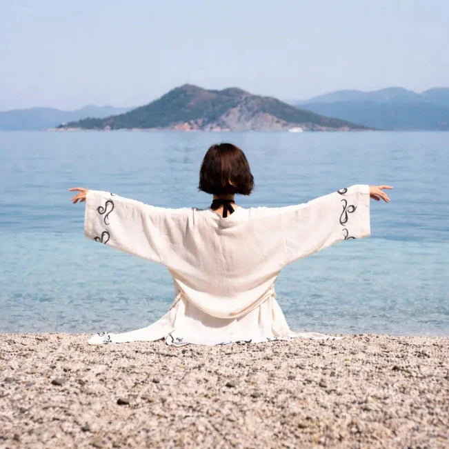 The Holistic Frequencies of Natural Fabrics: Linen, Cotton, Bamboo & Hemp