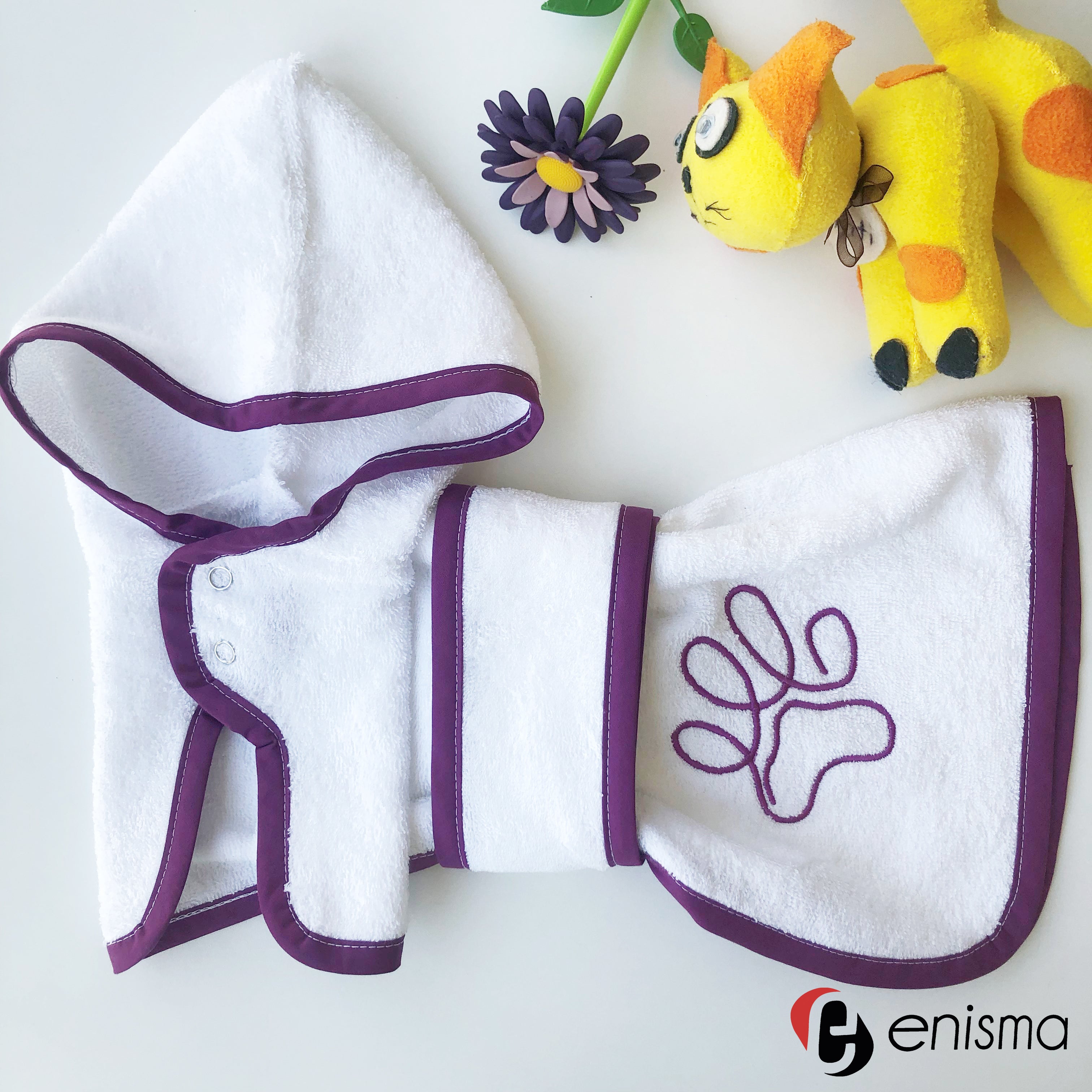Embroidered Bathrobe for Pets - Trimita